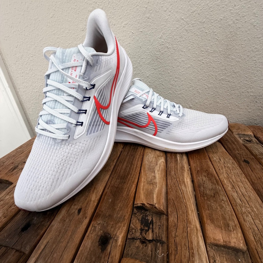 Nike Air Zoom Pegasus 39 Size 13 White Red DH4071-007 Running Shoes